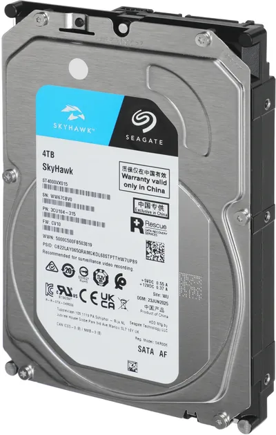 Жесткий диск Seagate SkyHawk [ST4000VX015] ориентирован на обслуживание сетевого видеорегистратора и другой системы с обработкой видеоконтента в круглосуточном режиме. Для хранения файлов накопитель предлагает 4 ТБ памяти. Поддержка технологии RAID предусматривает создание хранилища из нескольких дисков.