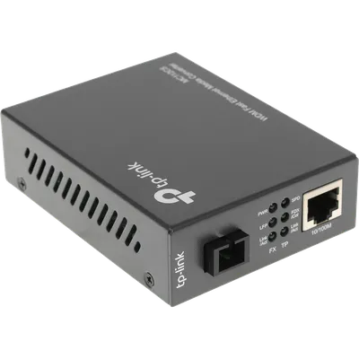 Медиаконвертер TP-LINK MC112CS 10/100 Мбит/с RJ45 - 100 Мбит/с разъём SC (одномодовый оптоволоконный кабель), полнодуплексный,Tx:1310нм, Rx:1550нм, до 20км, переключающийся адаптер питания, возможность установки в шасси TL-MC1400 (030421)