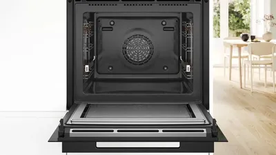 Духовой шкаф Bosch HNG978NB1, электрический, черный