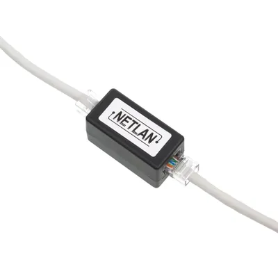 Кабельный соединитель NETLAN RJ45-RJ45 (8P8C), Кат.5e (Класс D), 100МГц, неэкранированный, черный, уп-ка 10шт.