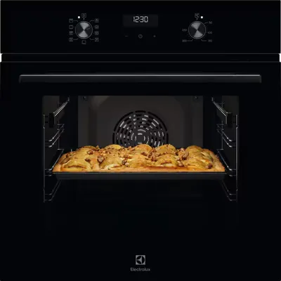 Встраиваемые электрические духовки ELECTROLUX/ Духовой шкаф с паром SteamBake,цвет -чёрный, утапливаемые переключатели, таймер отключения, отложенный старт, будильник, хромированные направляющие из нержавеющей стали Easy Entry , телескопические направляющие FlexiRunners (1 ур) с изменением высоты установки, 3 стекла, каталитическая очистка