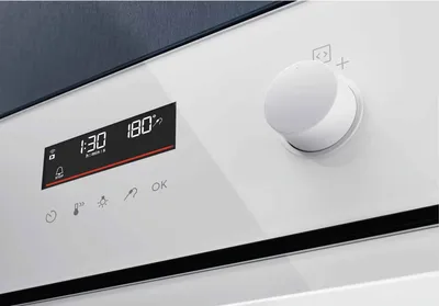 Встраиваемые электрические духовки ELECTROLUX/ Электрический духовой шкаф с конвекцией, приготовление на пару, объем 72 л, утапливаемые переключатели, 9 режимов,очистка каталитическая, 3 стекла в дверце, направляющие проволочные + телескопические (1 уровень), термощуп