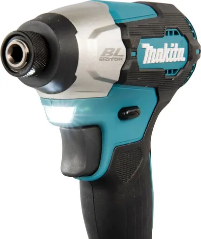 Дрель-шуруповерт Makita DTD157RTJ, 18В, 140Нм, бесщеточный