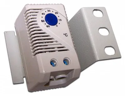 Термостат LANMASTER TWT-CB-FAN-THR, для вентиляторов, черный